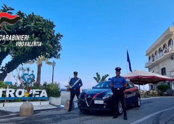 Controlli straordinari dei Carabinieri a Tropea: otto patenti ritirate per guida in stato di ebbrezza