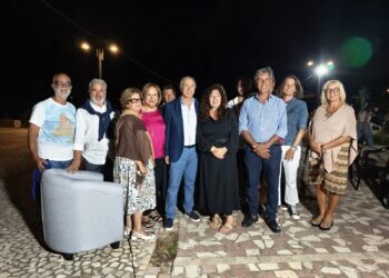 Briatico si emoziona con Domenico Nardo: poesia, pensiero e silenzio in riva al mare