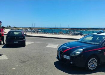 Controlli stradali dei Carabinieri sulle strade catanzaresi per prevenire condotte pericolose