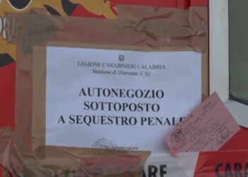 9 intossicati e 1 morto per una presunta intossicazione da botulino a Diamante (VIDEO)