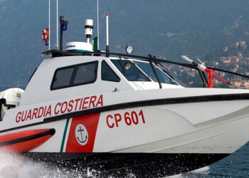 Continuano i messaggi di solidarietà ai due militari della Guardia Costiera aggrediti