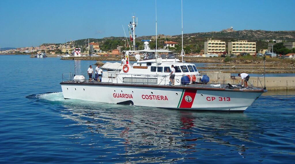 In poche ore salvate 10 persone nei mari calabresi dalla Guardia Costiera