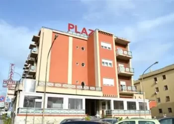 Sventato un furto all’ex Hotel Plaza di Villa San Giovanni