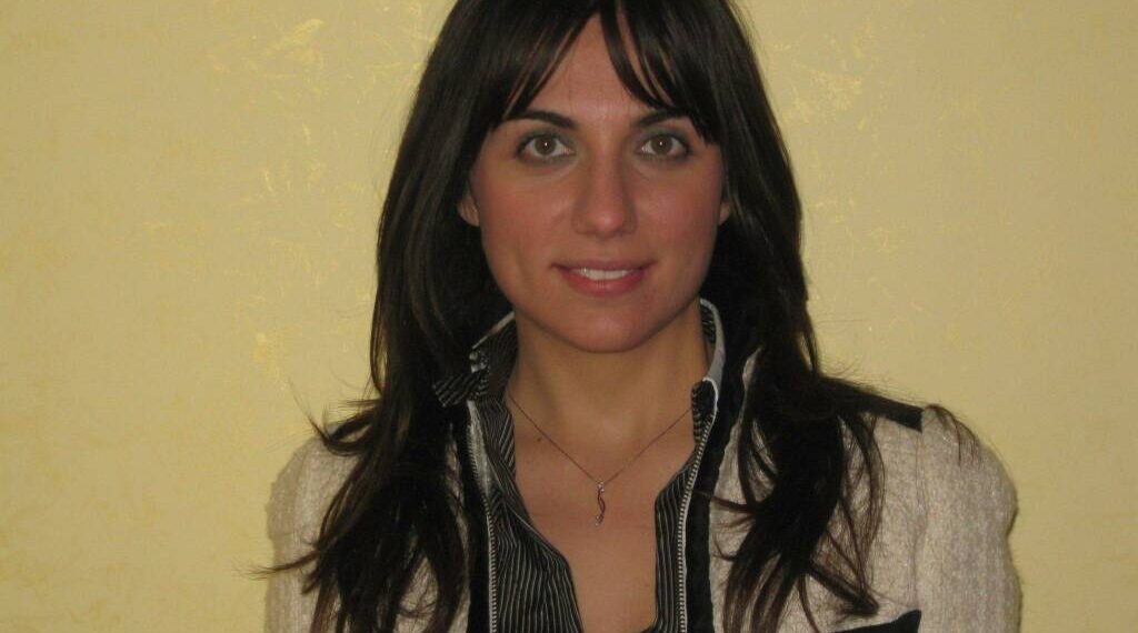 Un temporale estivo sulla politica vibonese: Laura Pugliese lascia il PD e approda a Casa Riformista-Italia Viva 1 Pugliese lascia la presidenza della I Commissione e avverte il sindaco: politicamente inopportuno scaricare i Riformisti