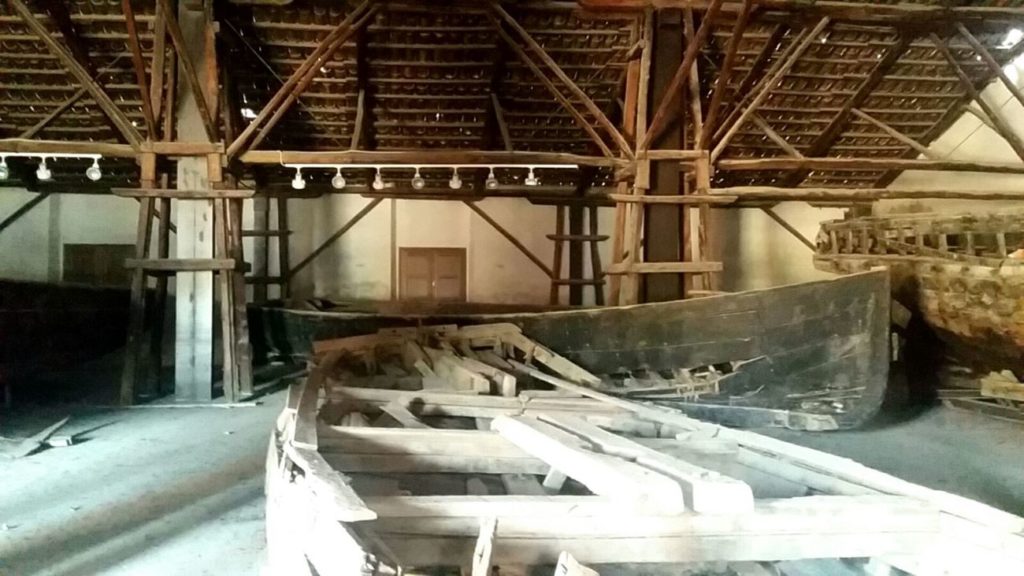 Tonnara di Bivona: l'annunciata apertura straordinaria... che non c'è stata! 4 tonara di bivona Interno orizzontale