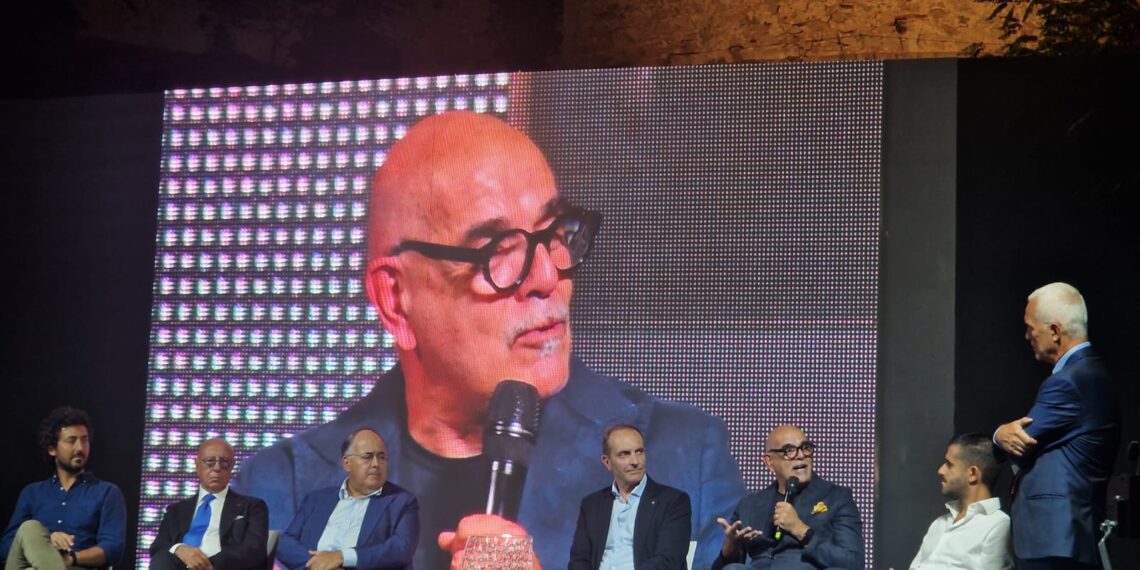 Yes I Start Up Calabria, ecco i giovani che restano e fanno nascere imprese che producono reddito 1 Yes I Start Up Calabria, ecco i giovani che restano e fanno nascere imprese che producono reddito