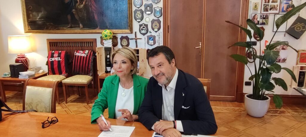 Verso le Regionali, Matteo Salvini ufficializza la candidatura dell'ex sindaco Maria Limardo con la Lega 1 WhatsApp Image 2025 09 02 at 17.13.30 1