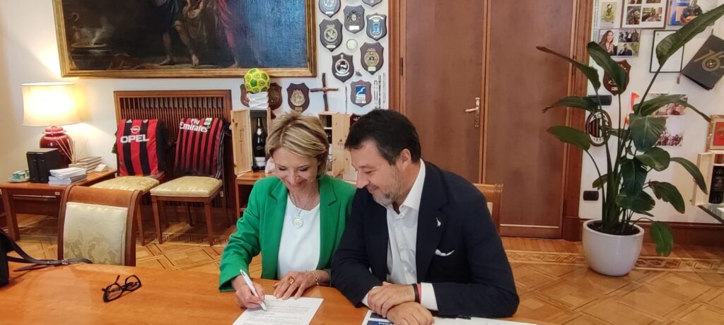 Verso le Regionali, Matteo Salvini ufficializza la candidatura dell'ex sindaco Maria Limardo con la Lega 8 WhatsApp Image 2025 09 02 at 17.13.31