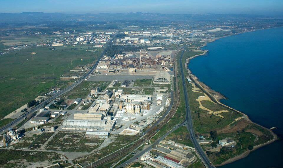 Cara Calabria, ti auguro buona politica e buona vita: il saluto del commissario Emilio Errigo