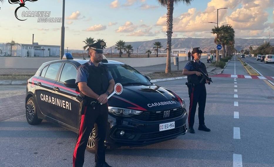 Una lite nella tendopoli di S. Ferdinando sfocia in un ferimento di un migrante della Guinea 1 I Carabinieri arrestano uomo per maltrattamenti e tentato sequestro di minore