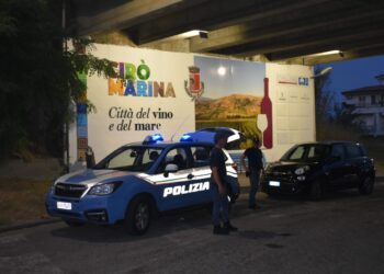 La Polizia di Stato effettua controlli a Cirò Marina e a Crotone