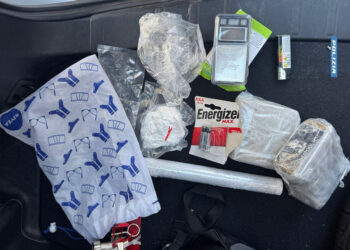 Spacciava droga dall’abitazione delle vacanze