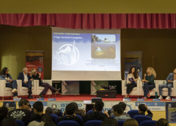 Al Nautico di Pizzo, l'Ente Parchi Marini spiega agli studenti come comprendere la biodiversità (VIDEO) 8 Al Nautico di Pizzo, l’Ente Parchi Marini spiega agli studenti come comprendere la biodiversità (VIDEO)