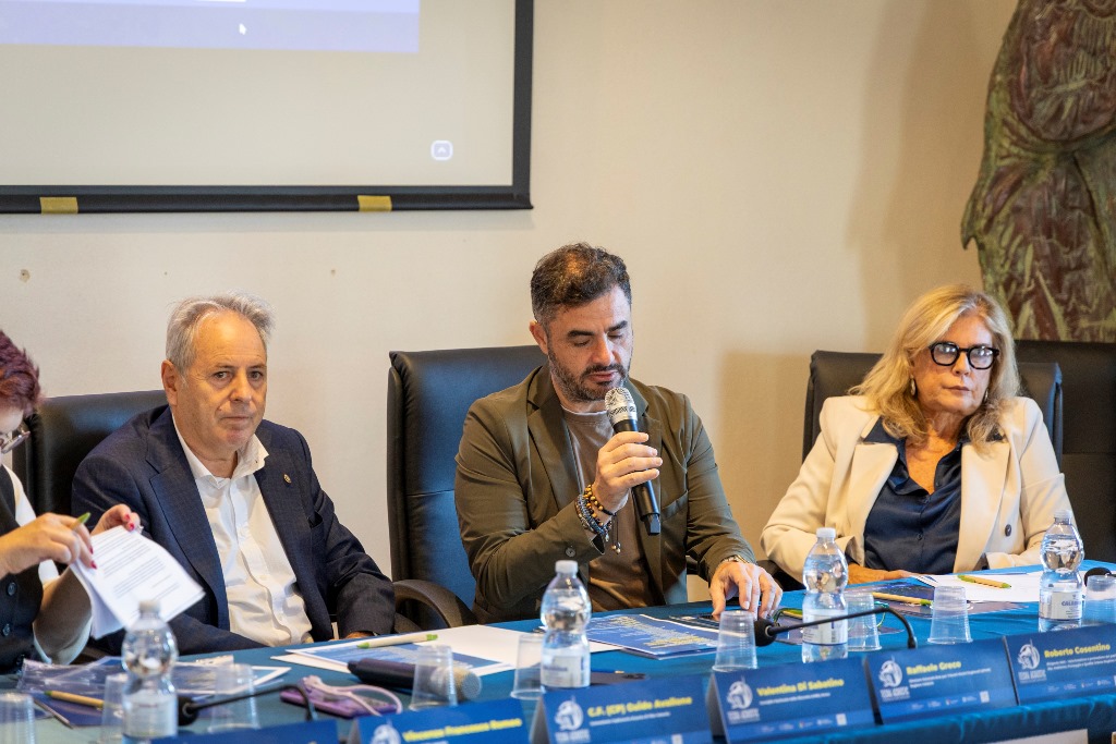 Fondali Capo Vaticano in buono stato di salute. Presentati gli esiti del monitoraggio Tecna Acustic (VIDEO) 2 4 PARCHIMARINI 231025 3