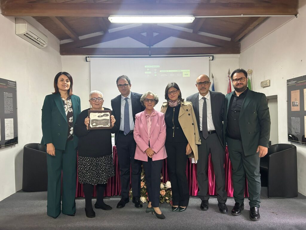 Premio Ferramonti, Anna Foa incanta Tarsia con la sua lezione di storia e umanità 3 PREMIOFERRAMONTI 2025 2