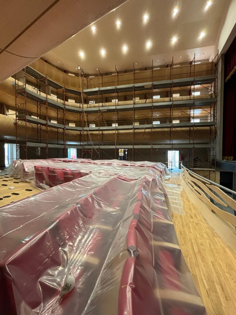 Vibo Valentia, al via i lavori di completamento del nuovo teatro comunale 3 Teatro lavori vernice ignifuga 3