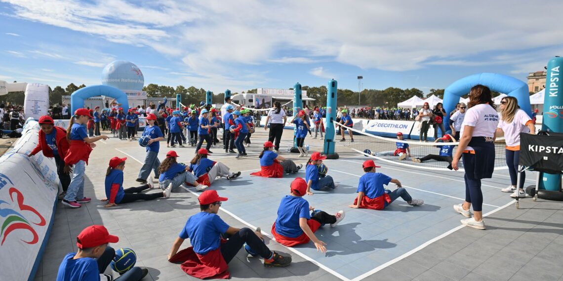 Il Tour della Schiacciata 2025 si chiude a Reggio Calabria: il Volley S3 porta sport e sorrisi al Pala Calafiore