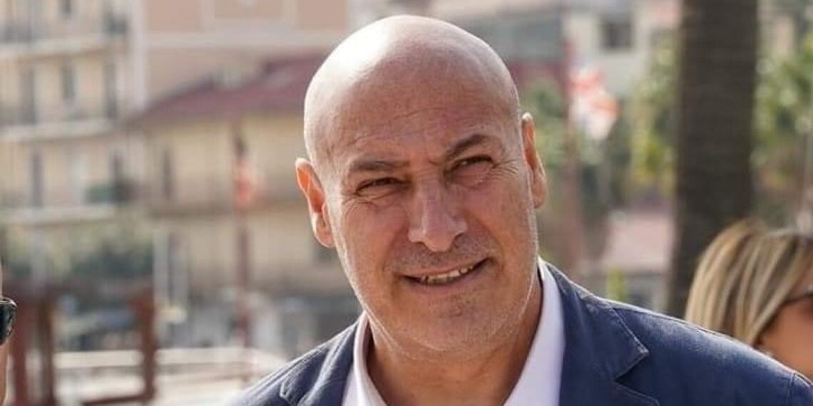 Le dimissioni del sindaco di Crotone: se la politica perde il senso del limite, un passo indietro restituisce dignità alle istituzioni 1 Le dimissioni del sindaco di Crotone: se la politica perde il senso del limite, un passo indietro restituisce dignità alle istituzioni