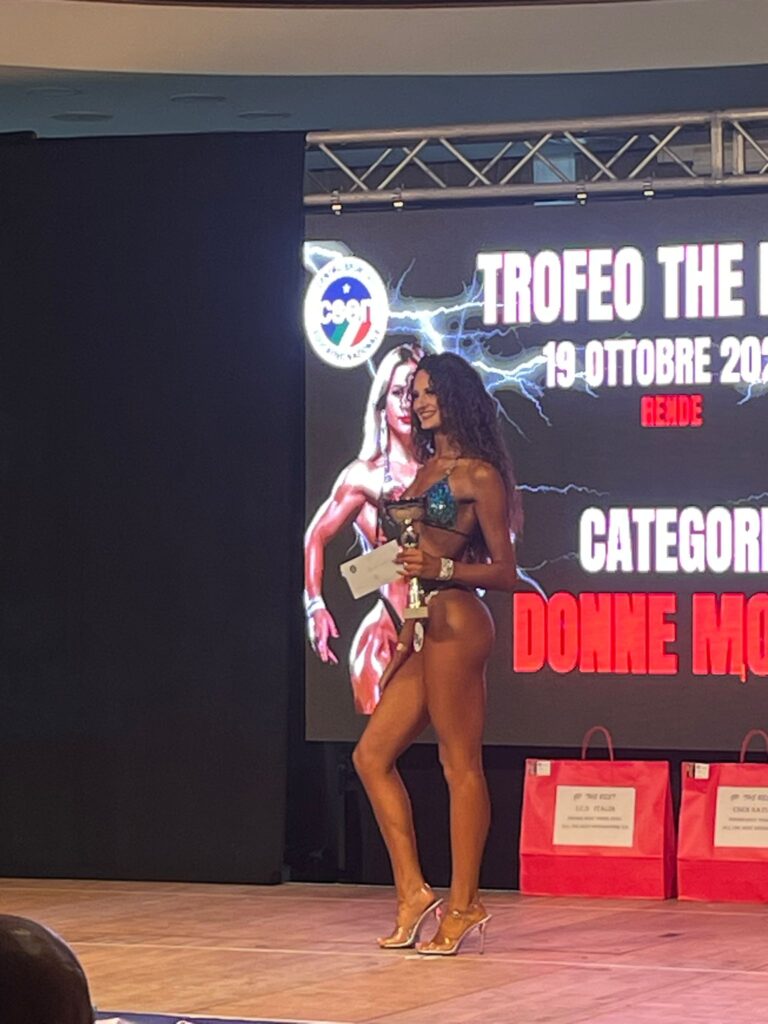 Sirja Fortuna trionfa al “Trofeo The Best” della ICS Italia. Successo sportivo per la giovane vibonese 6 WhatsApp Image 2025 10 19 at 13.09.20