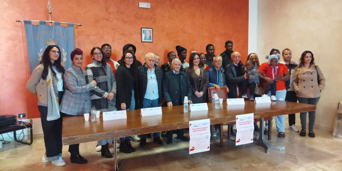 Arena, incontro tra Avis e immigrati ospiti in paese ed a San Gregorio 1 Arena, incontro tra Avis e immigrati ospiti in paese ed a San Gregorio