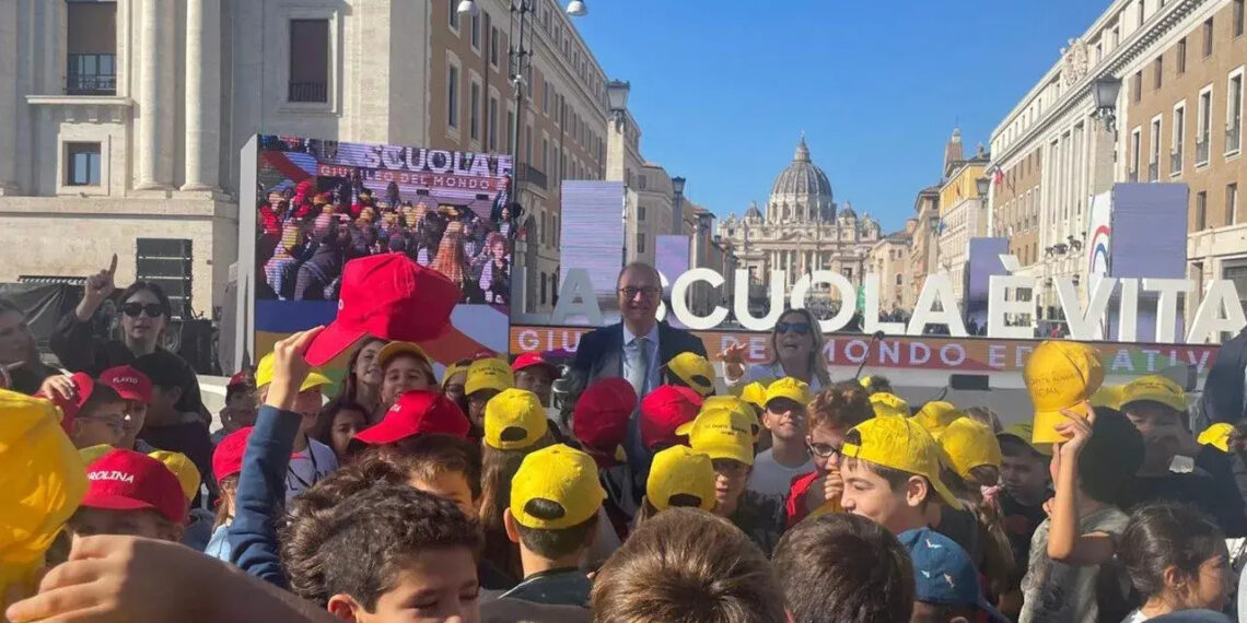 Il Convitto Filangieri e la scuola media di Piscopio  protagonisti anche al Giubileo del Mondo Educativo
