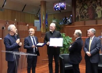 Il Vescovo Attilio Nostro nominato Presidente onorario dell’Osservatorio Media e Minori della Calabria