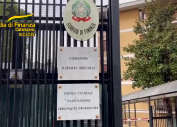 La Guardia di Finanza di Catanzaro confisca beni per oltre un milione di euro (VIDEO)