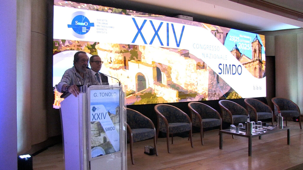 In corso a Vibo Valentia il XXIV Congresso nazionale della SIMDO (VIDEO) 1 da mettere su dvd.00 02 15 09.Immagine1371