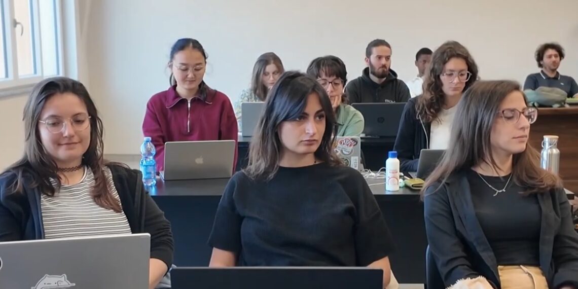 Filogaso, la Fondazione Augurusa si confronta con autorevoli figure istituzionali e religiose (VIDEO) 1 Filogaso, la Fondazione Augurusa si confronta con autorevoli figure istituzionali e religiose (VIDEO)