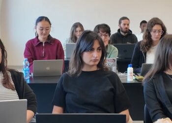 Filogaso, la Fondazione Augurusa si confronta con autorevoli figure istituzionali e religiose (VIDEO) 6 Filogaso, la Fondazione Augurusa si confronta con autorevoli figure istituzionali e religiose (VIDEO)