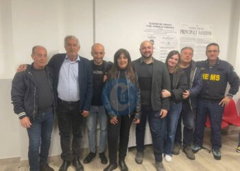 Ripetizione delle elezioni a Carfizzi, Amato confermato sindaco. Vittoria in memoria di Angelo Capoano 4 Ripetizione delle elezioni a Carfizzi, Amato confermato sindaco. Vittoria in memoria di Angelo Capoano