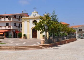 Zambrone, la resa della fiducia: il sistema L’Andolina in bilico tra Comune e Provincia 3 Zambrone, la resa della fiducia: il sistema L’Andolina in bilico tra Comune e Provincia