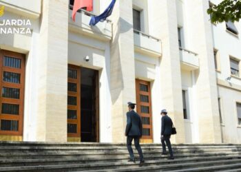 False fatturazioni per oltre 88 milioni di euro e bancarotta fraudolenta per oltre 26 milioni di euro denunciate 43 persone e segnalate 26 imprese (VIDEO)