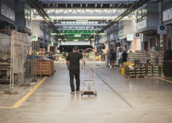 Rapina dell'incasso ad un grossista al Comalca 7 Rapina dell’incasso ad un grossista al Comalca