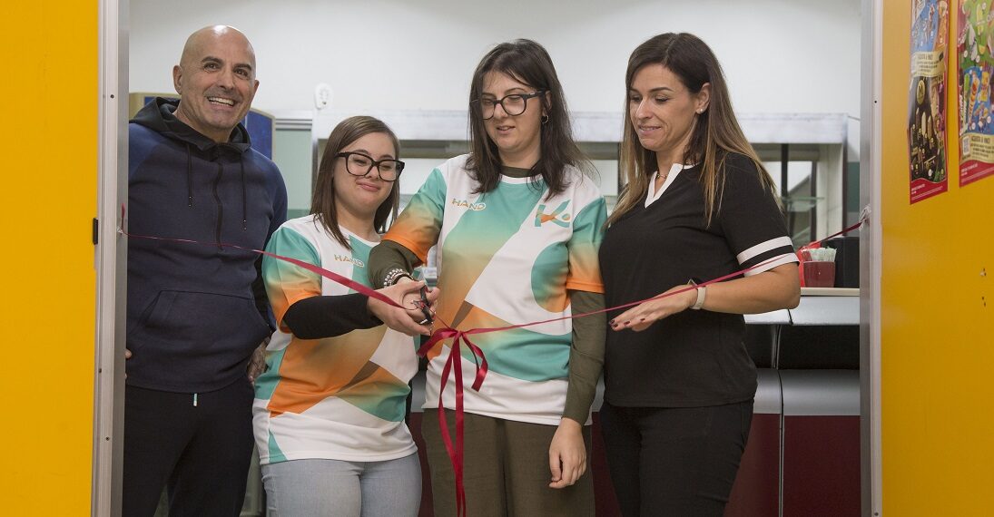 Inaugurata l’area ristoro della piscina comunale di Lamezia Terme 1 Inaugurata l’area ristoro della piscina comunale di Lamezia Terme