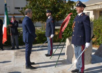 Il questore di Vibo Valentia omaggia i caduti della Polizia di Stato