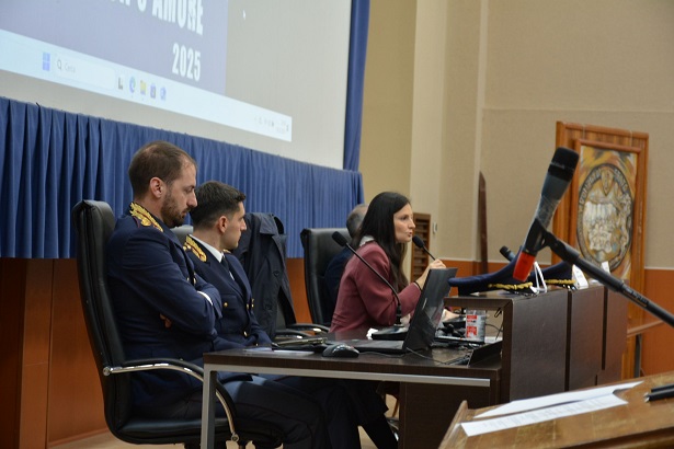 "Questo non è amore", alla Scuola Allievi Agenti della Polizia, un incontro con studenti ed atleti 5 WhatsApp Image 2025 11 25 at 16.33.08