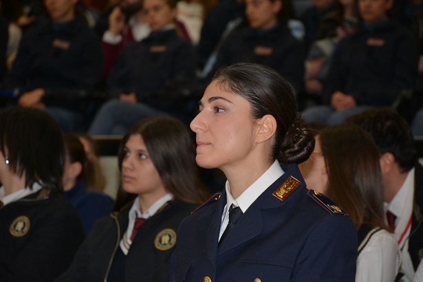 "Questo non è amore", alla Scuola Allievi Agenti della Polizia, un incontro con studenti ed atleti 9 WhatsApp Image 2025 11 25 at 16.33.09 2