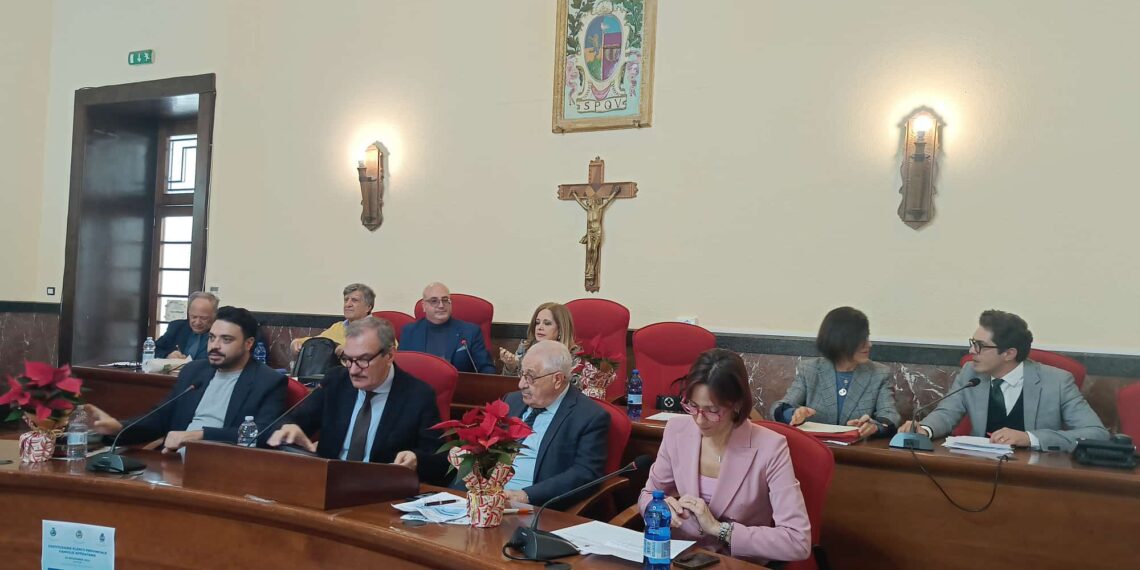 Unico in Calabria, pubblicato l’avviso della Costituzione dell’Albo delle Famiglie Affidatarie