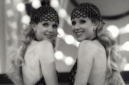 L’ultimo passo a due. Ancora, come sempre insieme, anche nel silenzio della fine