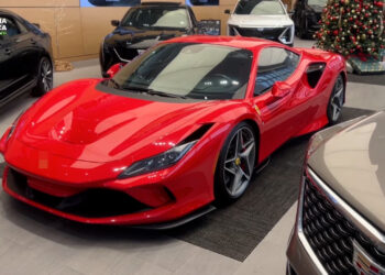 Truffava imprenditori in giro per l’Italia, arrestato dalla Guardia di Finanza (VIDEO)