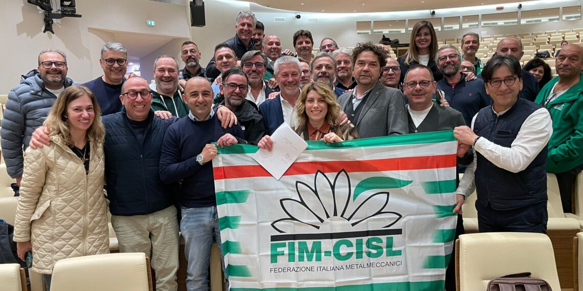 Rinnovo contratto nazionale metalmeccanici, la soddisfazione della FIM-Cisl Calabria 1 Rinnovo contratto nazionale metalmeccanici, la soddisfazione della FIM-Cisl Calabria