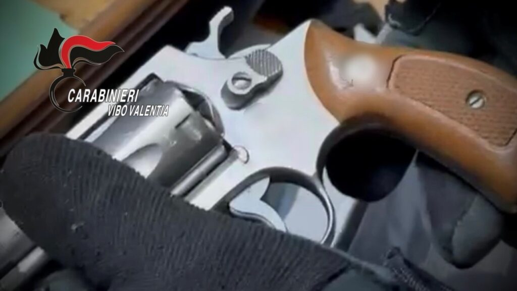 I Carabinieri arrestano un 69enne ad Arena 2 foto