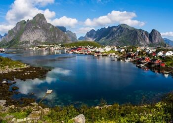 Lofoten lungo il sentiero di Re Olav. Nel selvaggio arcipelago norvegese
