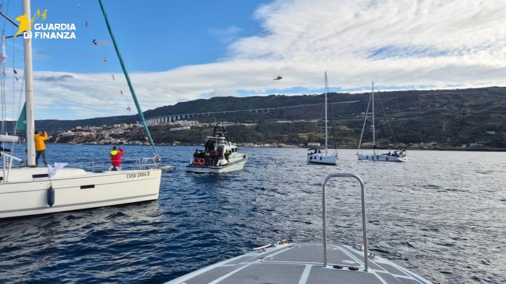 La Guardia di Finanza e il “Circolo Velico Santa Venere” insieme per una giornata speciale 8 02122025 083925 vs251202 001