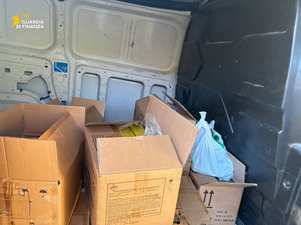 12122025 040313 foto 02