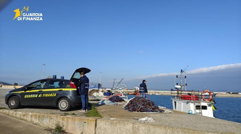 Controlli economico finanziari a mare a contrasto del lavoro nero e irregolare