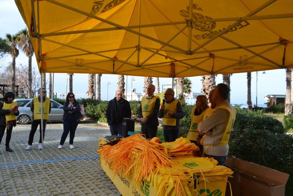 Puliamo il Parco Marino a Tropea con l’istituto superiore a conclusione del quadrimestre (VIDEO) 2 DSC 0387