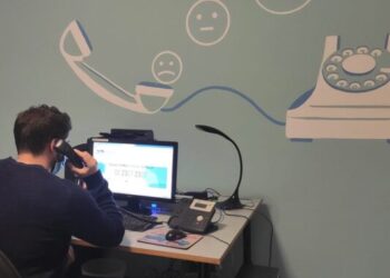 La rete di Telefono Amico Italia si amplia: aggiunti i due nuovi centri di Torino e Reggio Calabria