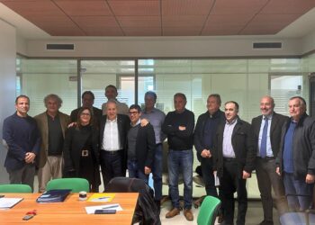 Parchi marini, concessi ai Comuni campi ormeggio per tutelare posidonia da ancoraggio selvaggio 21 Parchi marini, concessi ai Comuni campi ormeggio per tutelare posidonia da ancoraggio selvaggio